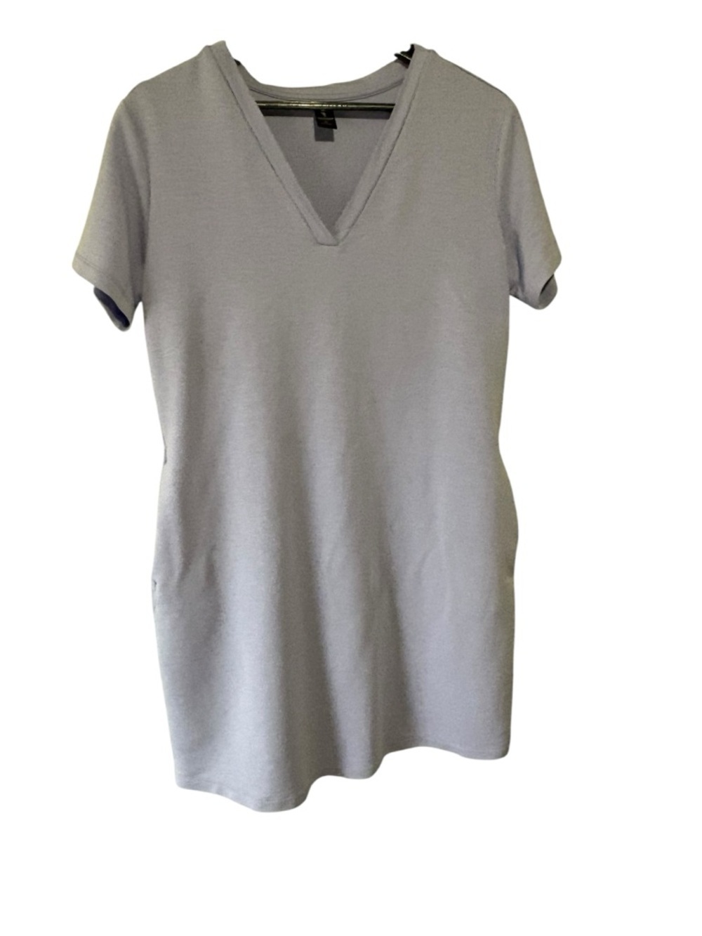 Skechers Light Purple V-Neck Short Sleeve Dress with Pockets. Size M